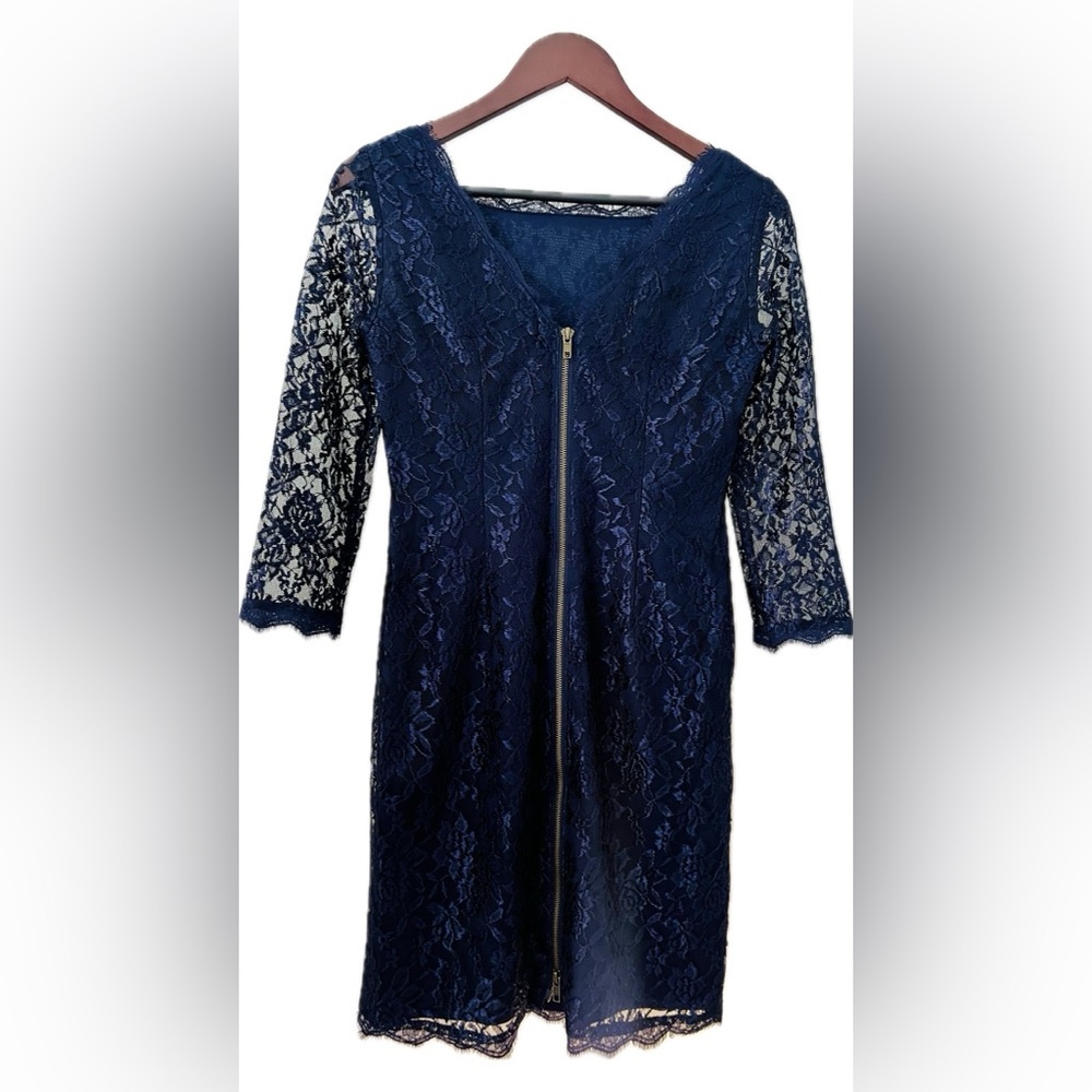 Elegant Navy Lace Dress with Zipper